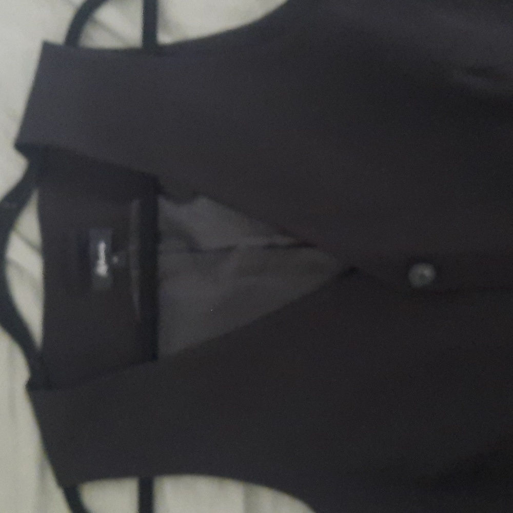 Reitmans crop Vest